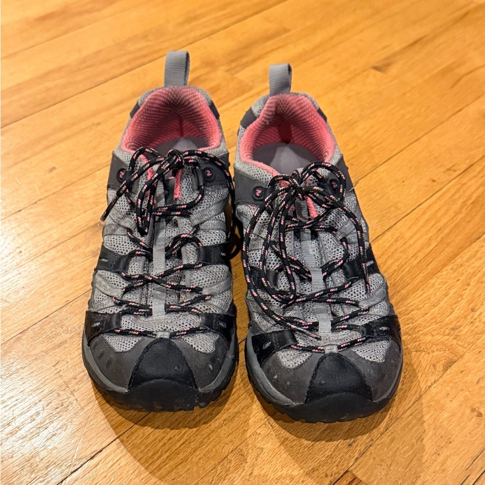 Merrell Gray and Pink Women's Hiking Sneakers - Picture 2 of 7